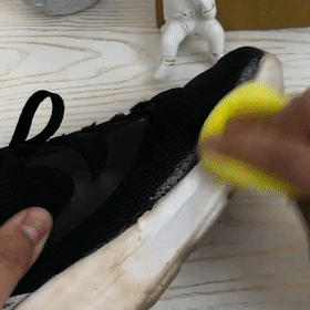 Theflame™ White Shoe Cleaning Cream - No Water Needed (Offer)