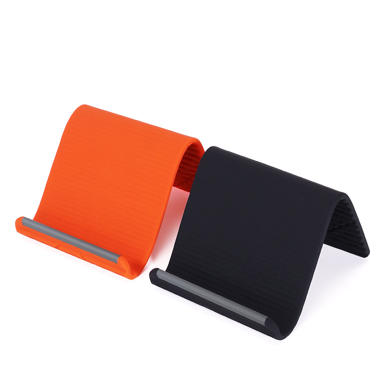 🔥50K+ SOLD!🎁Theflame™ Flexible Silicone Cell Phone Holder (offer)
